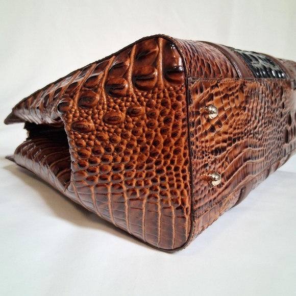 Brahmin Brown Crocodile Pattern Handbag - Picture 8 of 14